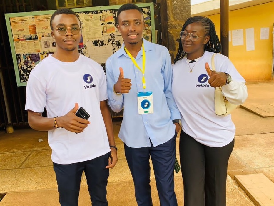 Communication à l'Université de Yaoundé 1